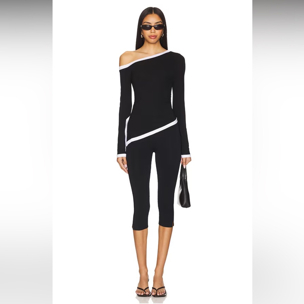 Revolve/Superdown Black and White Off-Shoulder/Jordyn Top